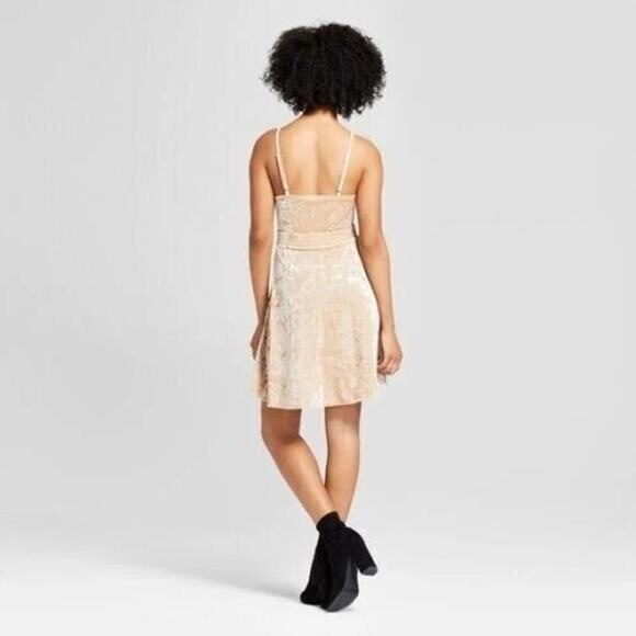 Xhilaration crushed velvet mini dressxgold/tan color with cut-out design small - Picture 3 of 8